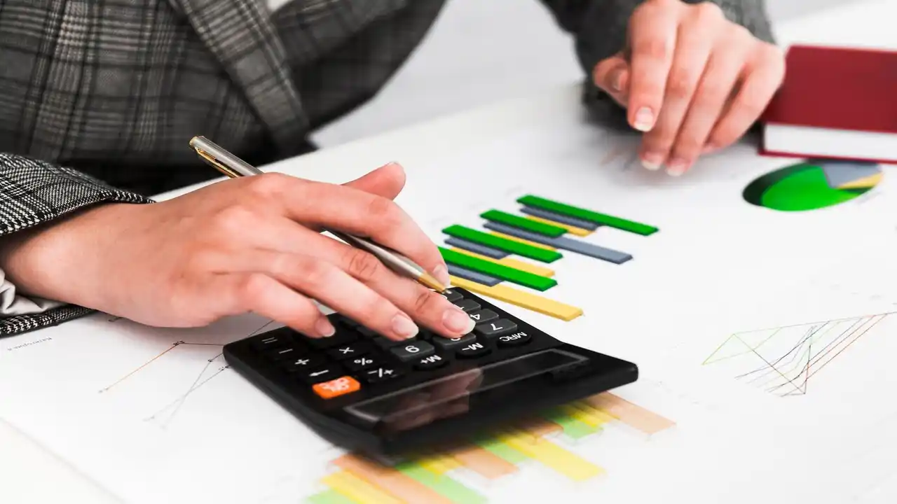 Types of Financial Plan-FAQs-What are Financial Plan Types